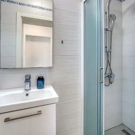 Palma-4 By Interhome לובראן