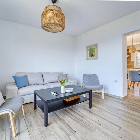 Palma-4 By Interhome