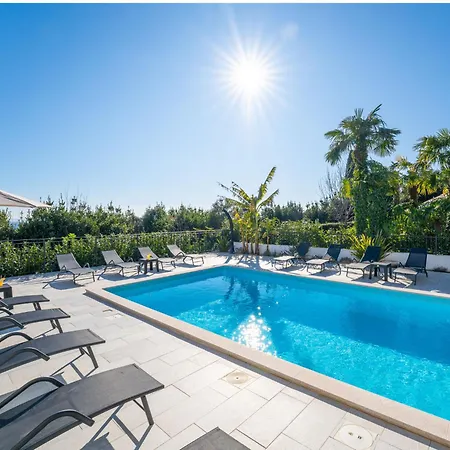 Palma-4 By Interhome
