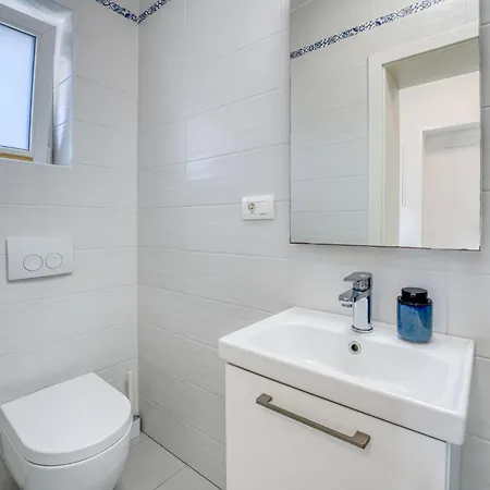 Palma-4 By Interhome *